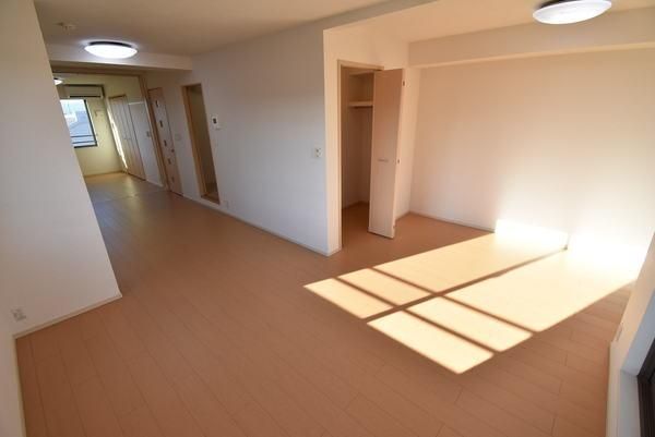 �y���̑��z�@���d�l�ʐ^