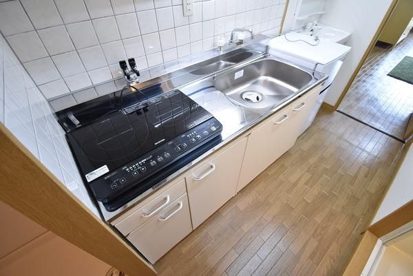 �y�L�b�`���z�@���d�l�ʐ^