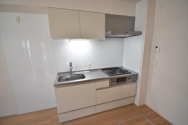 �y�L�b�`���z�@