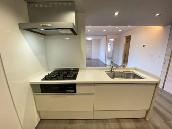 �y�L�b�`���z�@