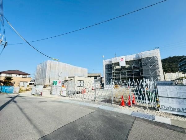 �y���]�z�@