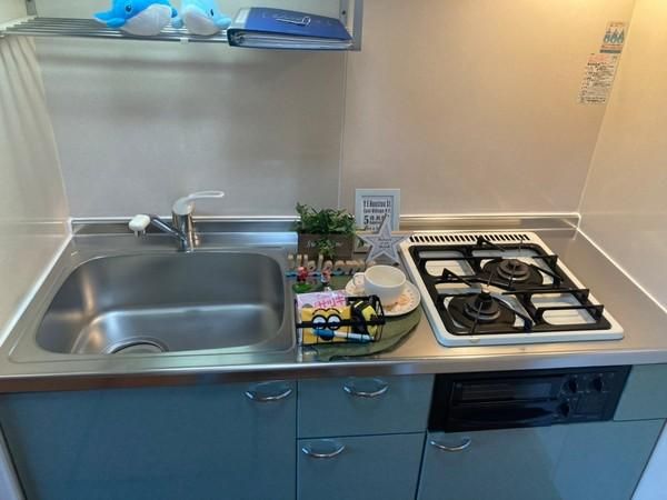 �y�L�b�`���z�@