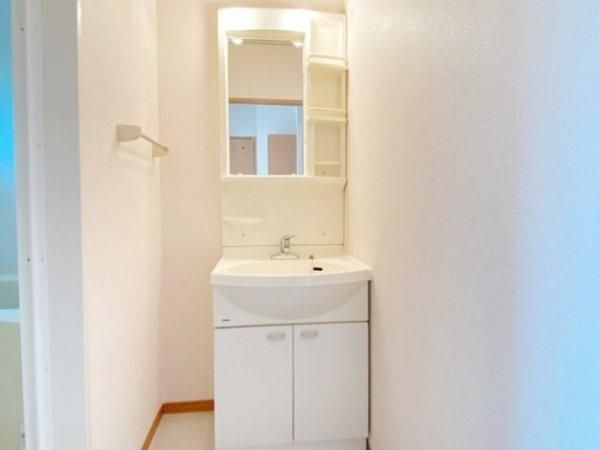 �y���ʏ��z�@