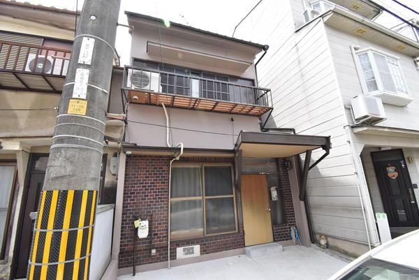 �y���]�z�@