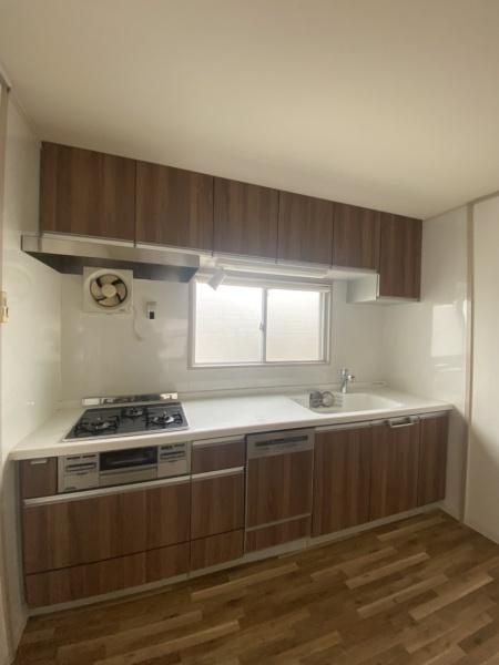 �y�L�b�`���z�@