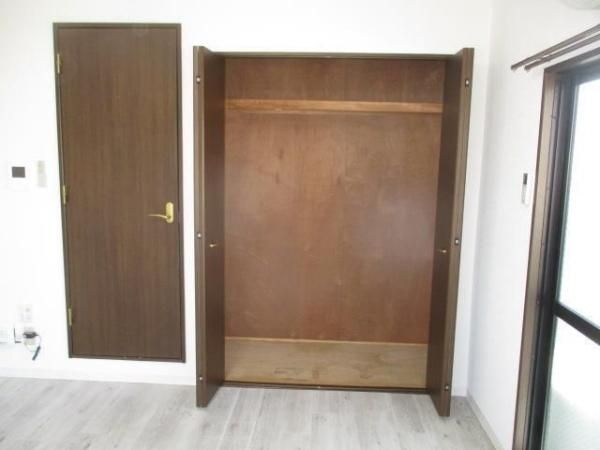 �y���[�z�@