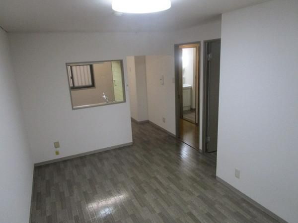 �y�����E���r���O�z�@���������ʎ���