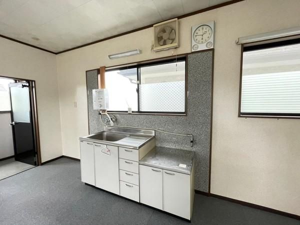 �y�L�b�`���z�@