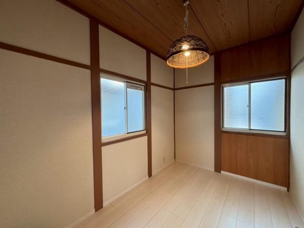 �y���̑������E�X�y�[�X�z�@