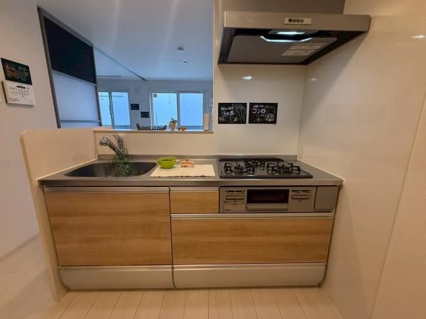 �y�L�b�`���z�@�������ʎ�