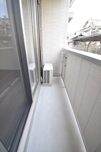 �y�o���R�j�[�z�@�����{�H��Ўʐ^��