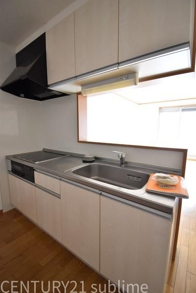 �y�L�b�`���z�@