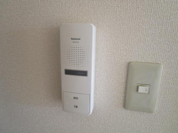 �y�Z�L�����e�B�z�@���d�l�ʐ^