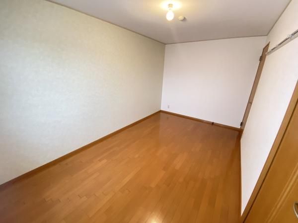 �y���̑������E�X�y�[�X�z�@���d�l�ʐ^