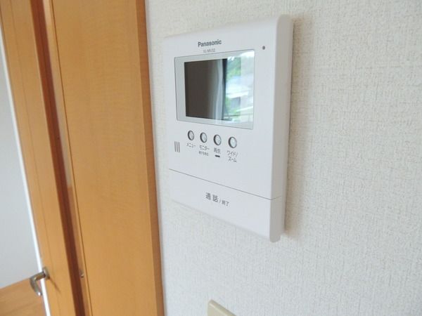 �y�Z�L�����e�B�z�@���d�l�ʐ^