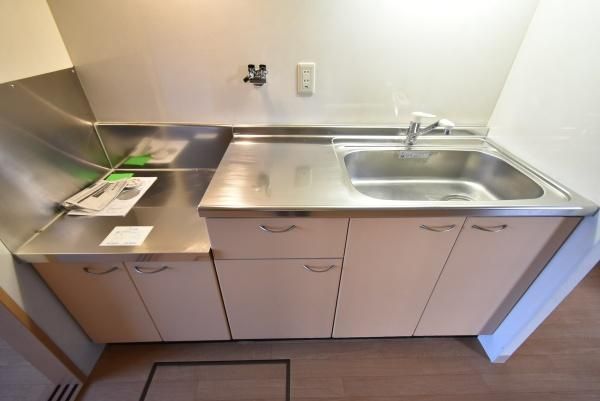 �y�L�b�`���z�@