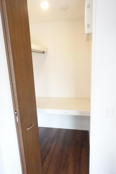 �y���[�z�@