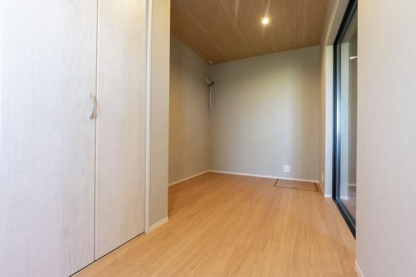 �y���̑������E�X�y�[�X�z�@