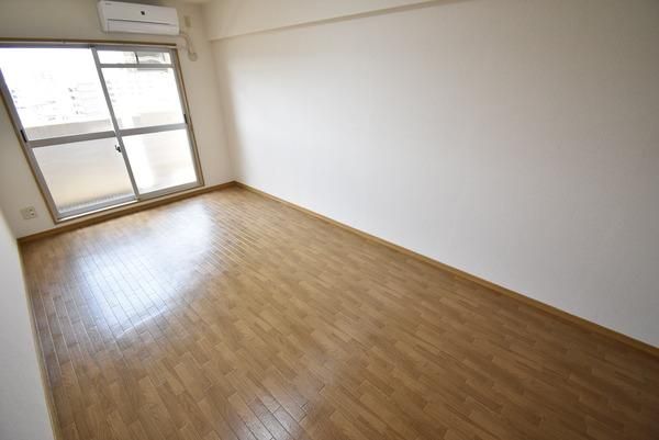 �y���̑������E�X�y�[�X�z�@���d�l�ʐ^