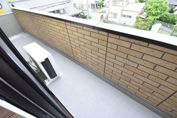 �y�o���R�j�[�z�@���{�H��Е���