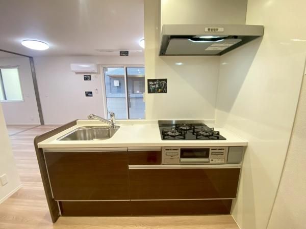 �y�L�b�`���z�@