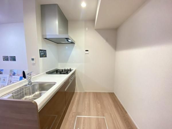 �y�L�b�`���z�@