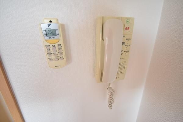 �y�Z�L�����e�B�z�@���d�l�ʐ^