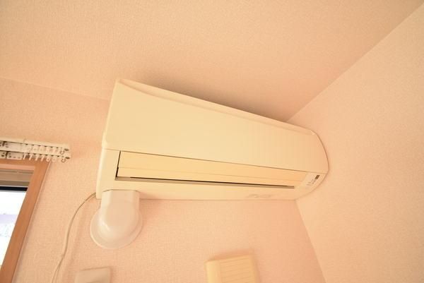 �y���̑��ݔ��z�@���d�l�ʐ^