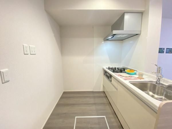 �y�L�b�`���z�@