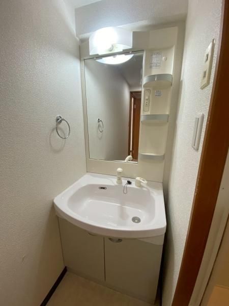 �y���ʏ��z�@