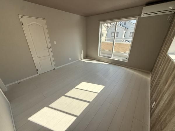 �y���̑������E�X�y�[�X�z�@