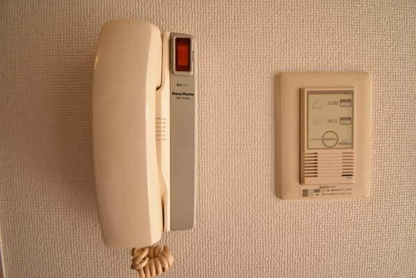 �y�Z�L�����e�B�z�@���������ʎ���