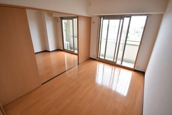 �y���̑������E�X�y�[�X�z�@���d�l�ʐ^