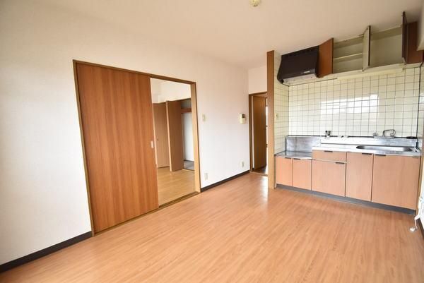 �y�L�b�`���z�@���d�l�ʐ^