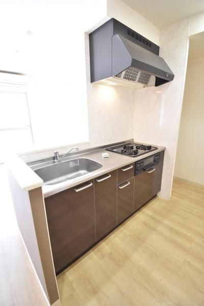 �y�L�b�`���z�@