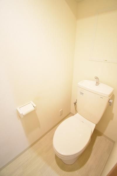 �y�g�C���z�@