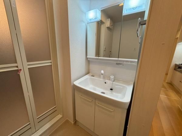 �y���ʏ��z�@