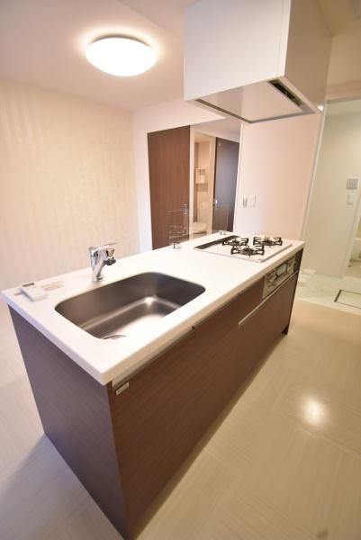 �y�L�b�`���z�@