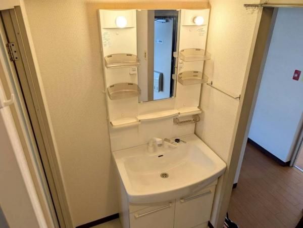 �y���ʏ��z�@