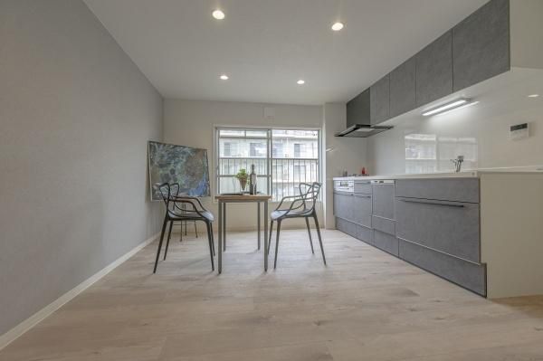 �y���̑��ݔ��z�@