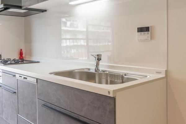 �y�L�b�`���z�@