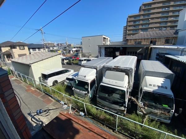 �y���]�z�@