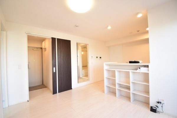 �y���̑��ݔ��z�@