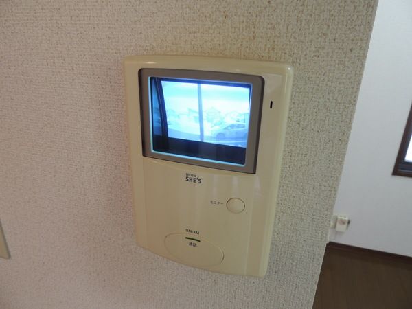 �y�Z�L�����e�B�z�@���d�l�ʐ^