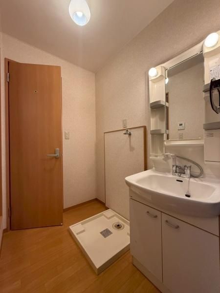 �y���ʏ��z�@