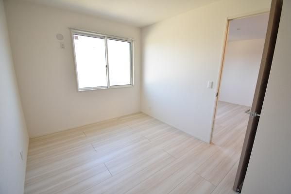 �y���̑������E�X�y�[�X�z�@