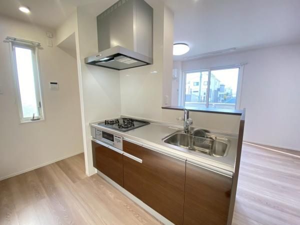 �y�L�b�`���z�@