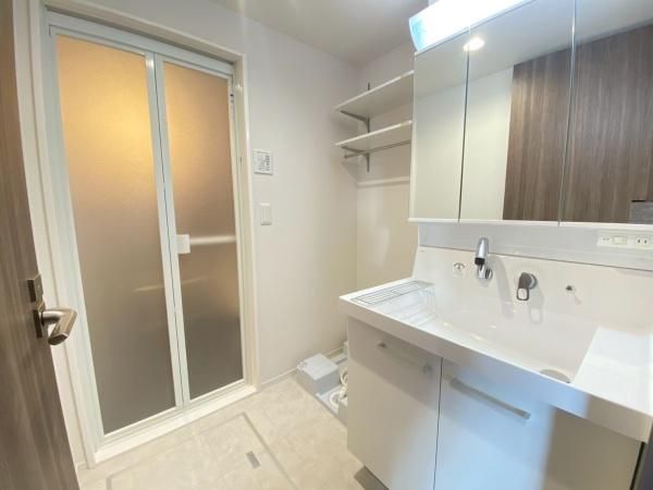 �y���ʏ��z�@