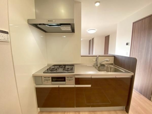 �y�L�b�`���z�@