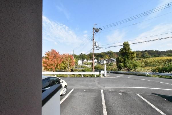 �y���]�z�@